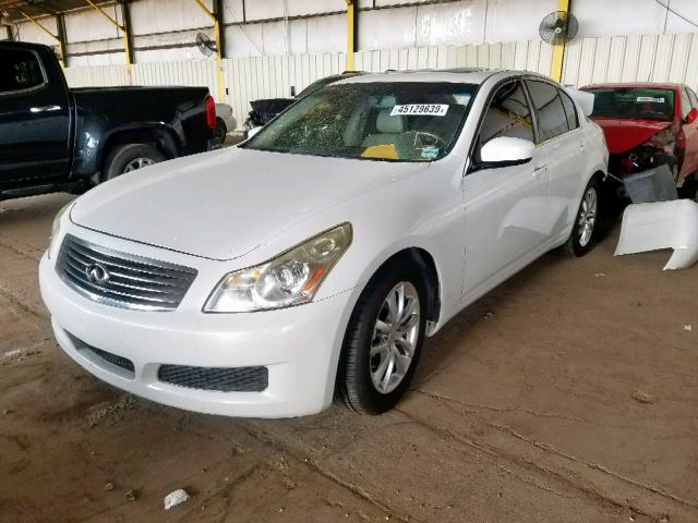 JNKCV61E59M304781 - 2009 INFINITI G37 BASE WHITE photo 2