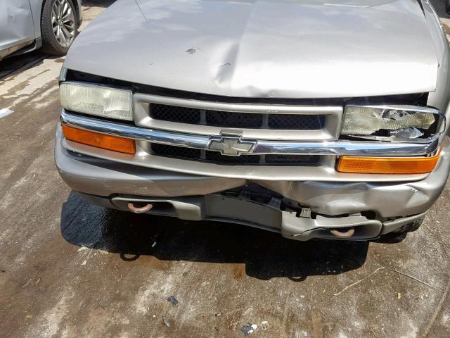 1GNDT13X94K134868 - 2004 CHEVROLET BLAZER GOLD photo 9