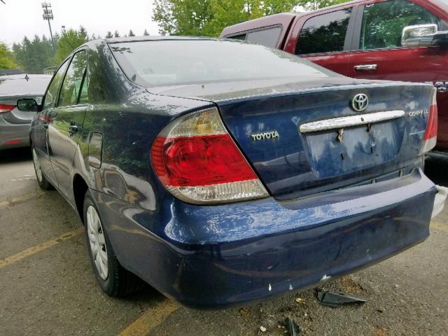 4T1BE30K35U034703 - 2005 TOYOTA CAMRY LE BLUE photo 3