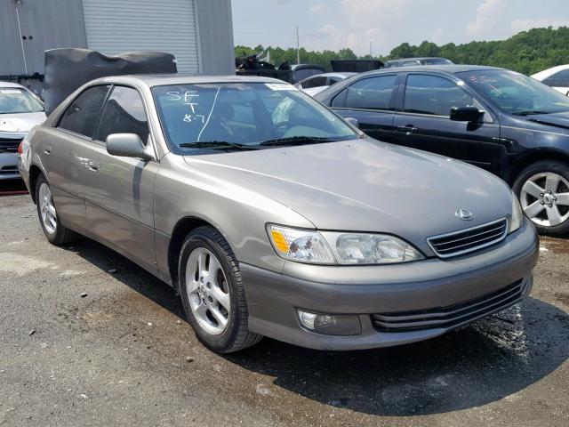 JT8BF28G715107537 - 2001 LEXUS ES 300 TAN photo 1