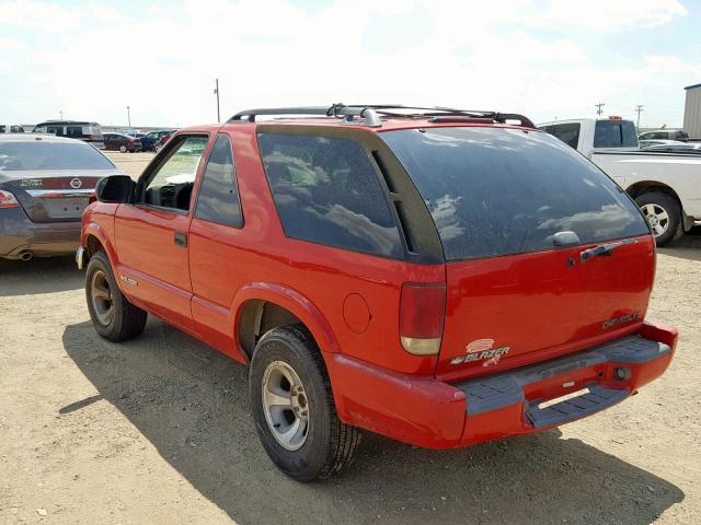 1GNCS18W51K266696 - 2001 CHEVROLET BLAZER RED photo 3