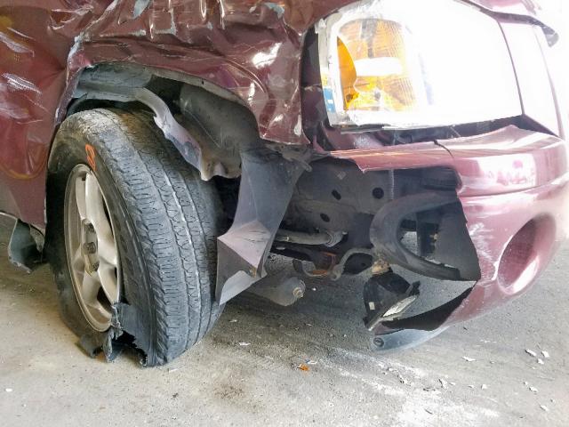 1GKES16S166171462 - 2006 GMC ENVOY XL MAROON photo 9