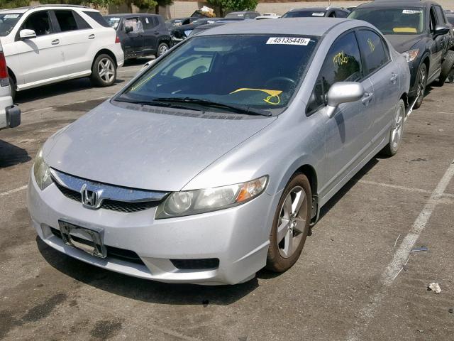 2HGFA16699H313194 - 2009 HONDA CIVIC LX-S 银色 照片 2