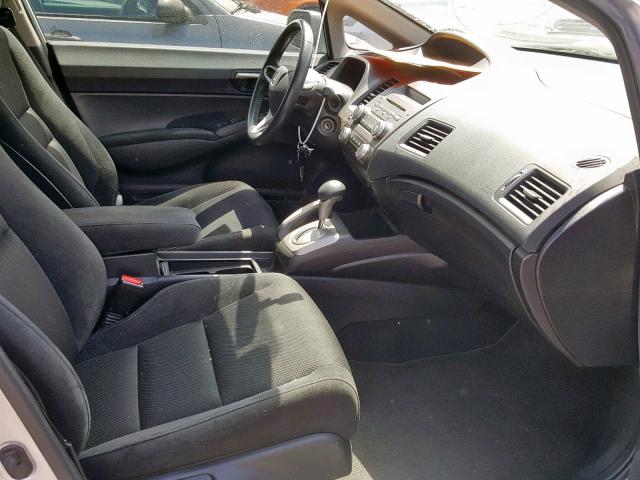 2HGFA16699H313194 - 2009 HONDA CIVIC LX-S 银色 照片 5