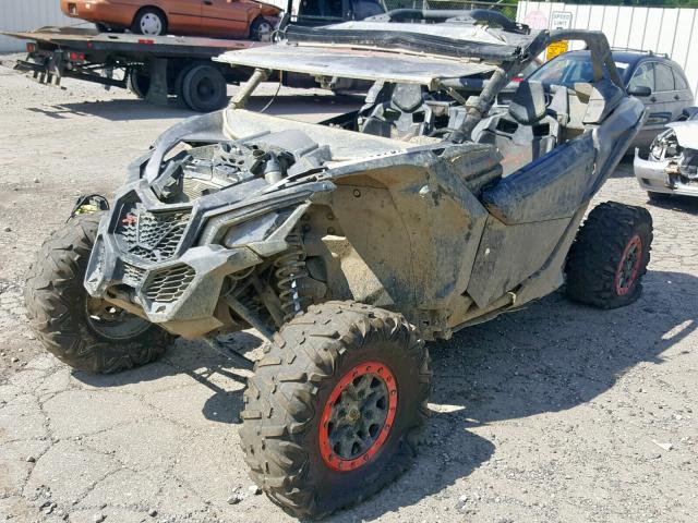 3JBVDAW49JK001526 - 2018 CAN-AM MAVERICK X SILVER photo 2