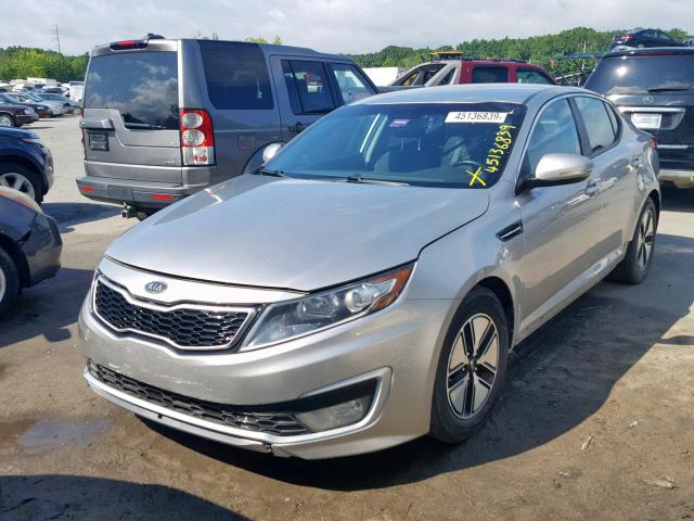 KNAGM4AD5C5012015 - 2012 KIA OPTIMA HYB SILVER photo 2