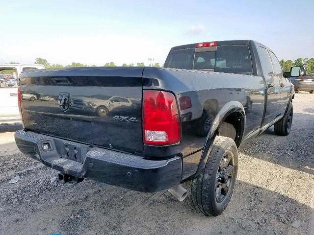 3C63R3HL4JG172619 - 2018 RAM 3500 SLT BLACK photo 4