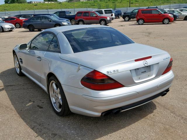 WDBSK74F83F026288 - 2003 MERCEDES-BENZ SL 55 AMG SILVER photo 3