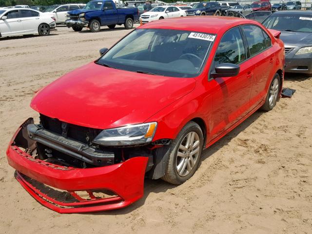 3VW2K7AJ0FM351013 - 2015 VOLKSWAGEN JETTA BASE წითელი ფოტო 2