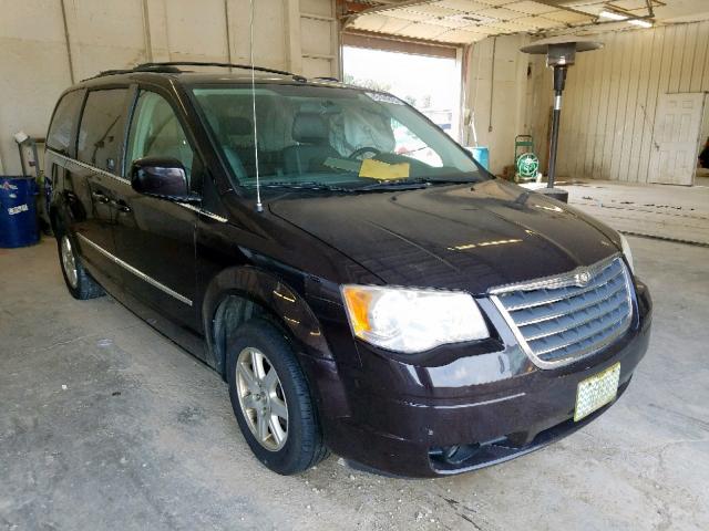 2A4RR8DX8AR376921 - 2010 CHRYSLER TOWN & COU BLACK photo 1