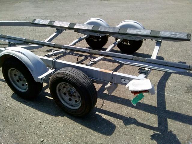 1ZEAAMST75A000656 - 2005 BOAT TRAILER GRAY photo 9
