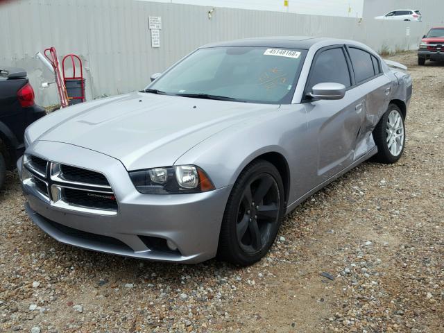 2C3CDXHG9EH122052 - 2014 DODGE CHARGER SX SILVER photo 2