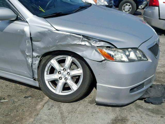 4T1BE46K07U679048 - 2007 TOYOTA CAMRY NEW SILVER photo 9