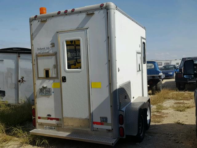 1R9US1028YB295296 - 2000 OTHE TRAILER WHITE photo 4