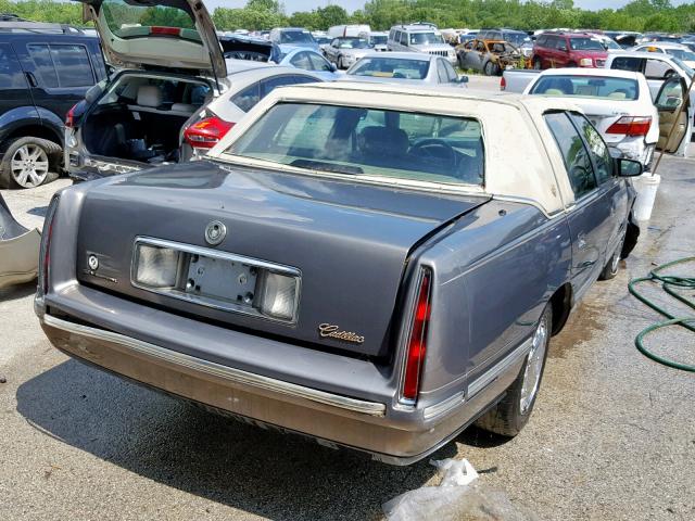 1G6KD54YXWU804045 - 1998 CADILLAC DEVILLE BROWN photo 4