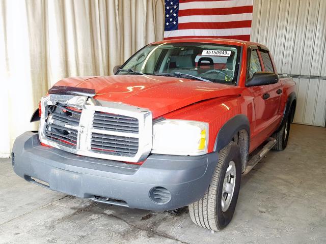 1D7HW28N45S237010 - 2005 DODGE DAKOTA QUA RED photo 2