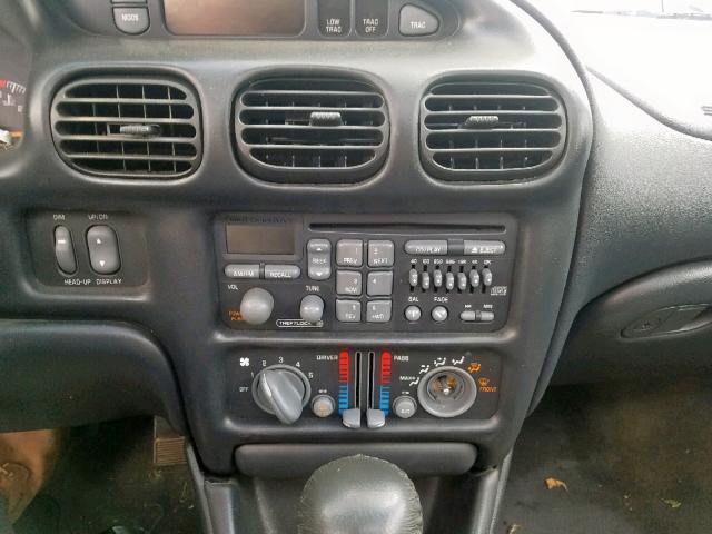 1G2WP52K82F280028 - 2002 PONTIAC GRAND PRIX SILVER photo 9