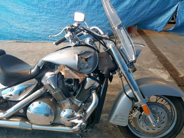 1HFSC52055A205606 - 2005 HONDA VT1300 S SILVER photo 9