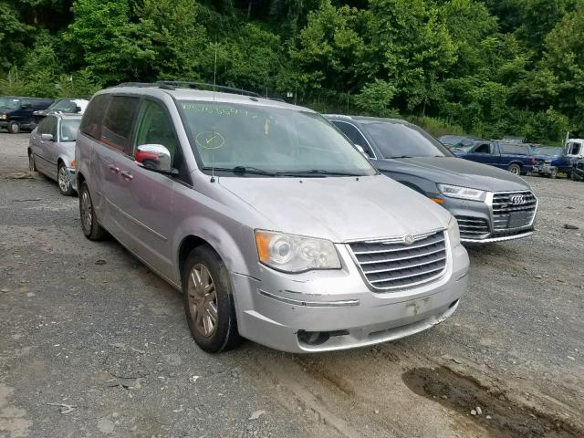 2A8HR64X38R748903 - 2008 CHRYSLER TOWN & COU SILVER photo 1