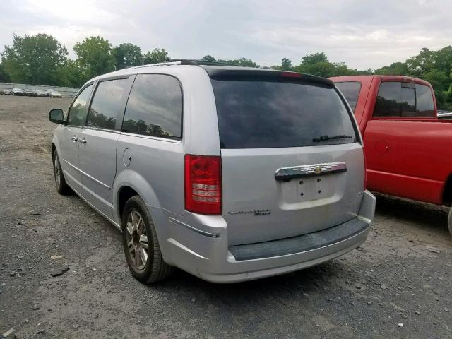 2A8HR64X38R748903 - 2008 CHRYSLER TOWN & COU SILVER photo 3