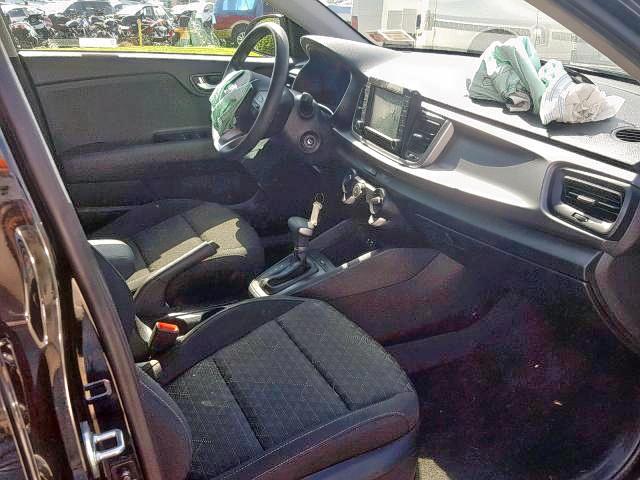 3KPA24AB2KE197267 - 2019 KIA RIO S BLACK photo 5