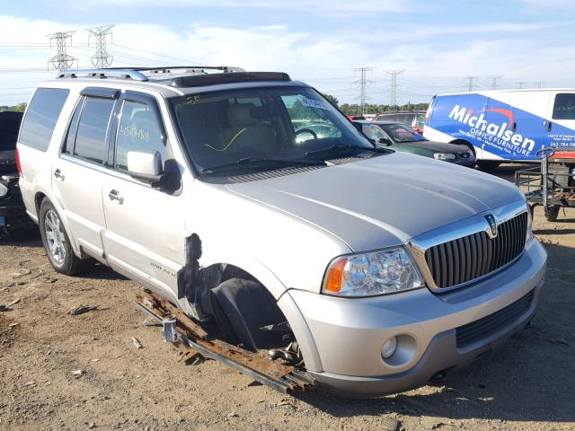5LMFU28R83LJ35459 - 2003 LINCOLN NAVIGATOR SILVER photo 1