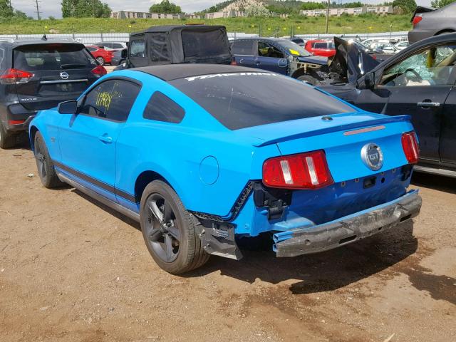 1ZVBP8CH8A5117315 - 2010 FORD MUSTANG GT BLUE photo 3