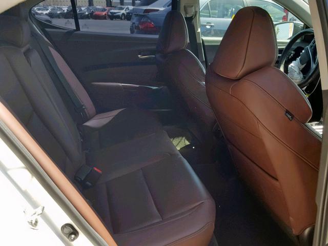 19UUB1F5XGA002705 - 2016 ACURA TLX TECH WHITE photo 6