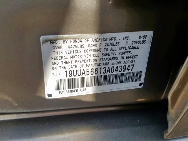 19UUA56613A043947 - 2003 ACURA 3.2TL GOLD photo 10