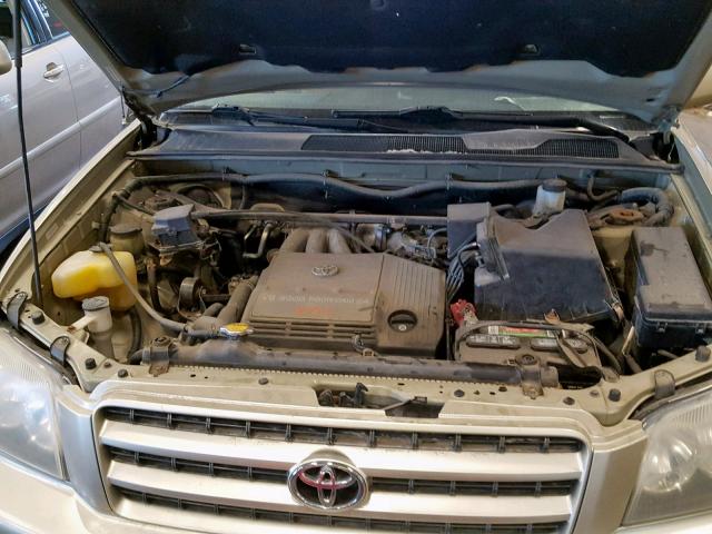 JTEHF21A930098708 - 2003 TOYOTA HIGHLANDER GOLD photo 7