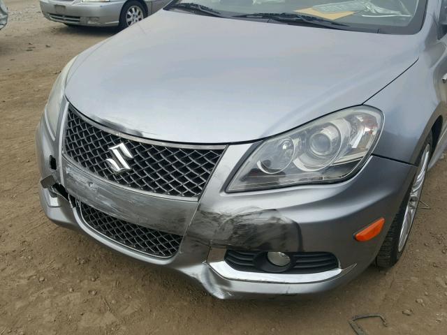 JS2RE9A61C6100048 - 2012 SUZUKI KIZASHI SP SILVER photo 9