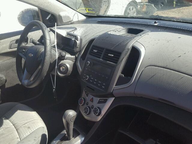 1G1JA5SH9F4187542 - 2015 CHEVROLET SONIC LS BLACK photo 5