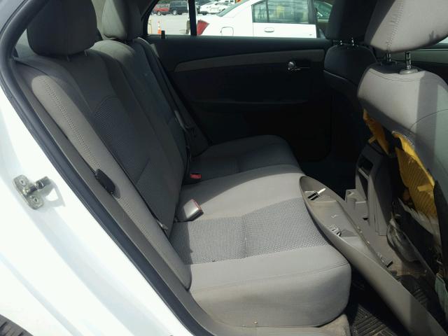 1G1ZA5EUXBF196969 - 2011 CHEVROLET MALIBU LS WHITE photo 6
