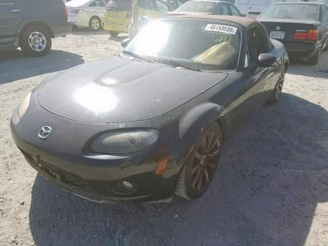 JM1NC25F260106156 - 2006 MAZDA MX-5 MIATA BLACK photo 2