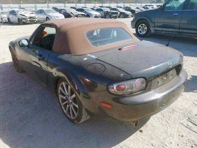 JM1NC25F260106156 - 2006 MAZDA MX-5 MIATA BLACK photo 3