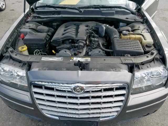 2C3CA5CV4AH235761 - 2010 CHRYSLER 300 TOURIN GRAY photo 7