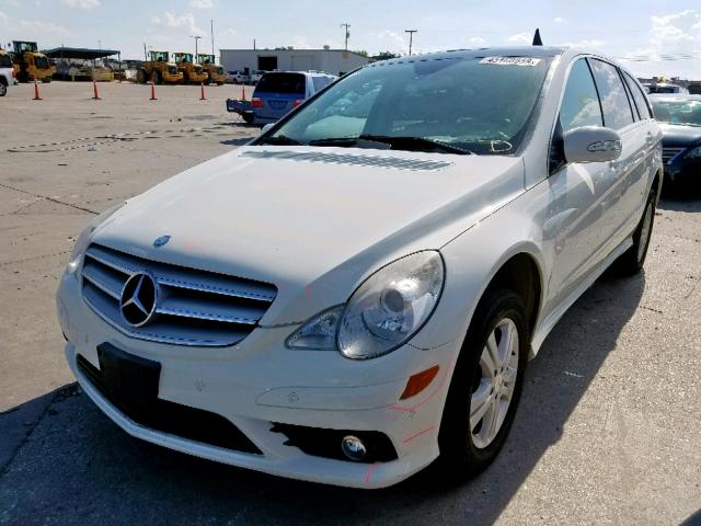 4JGCB65E48A082301 - 2008 MERCEDES-BENZ R 350 WHITE photo 2