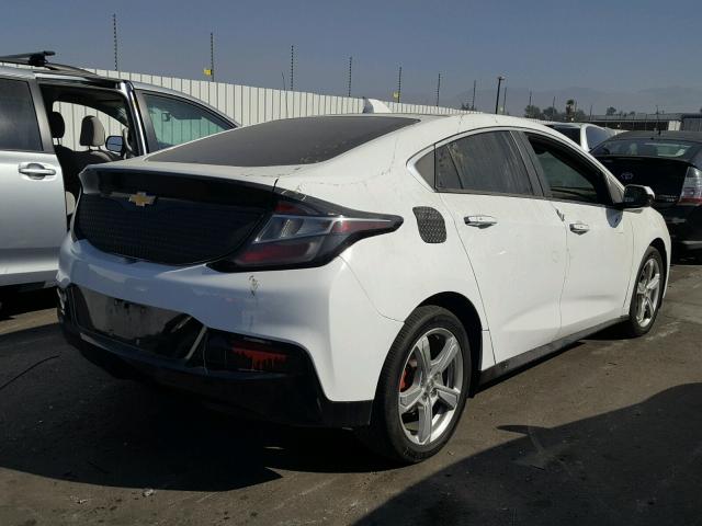 1G1RC6S56HU104631 - 2017 CHEVROLET VOLT LT WHITE photo 4