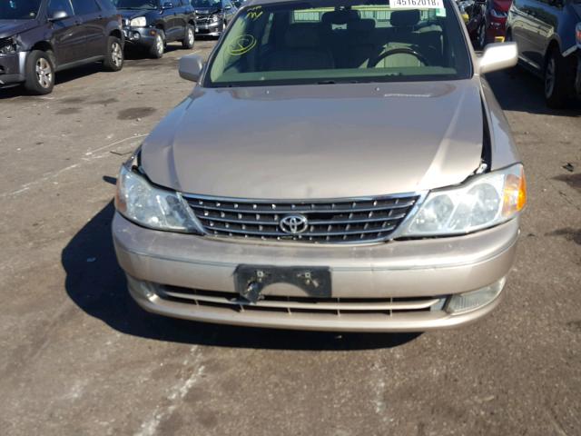 4T1BF28B03U281735 - 2003 TOYOTA AVALON XL TAN photo 9