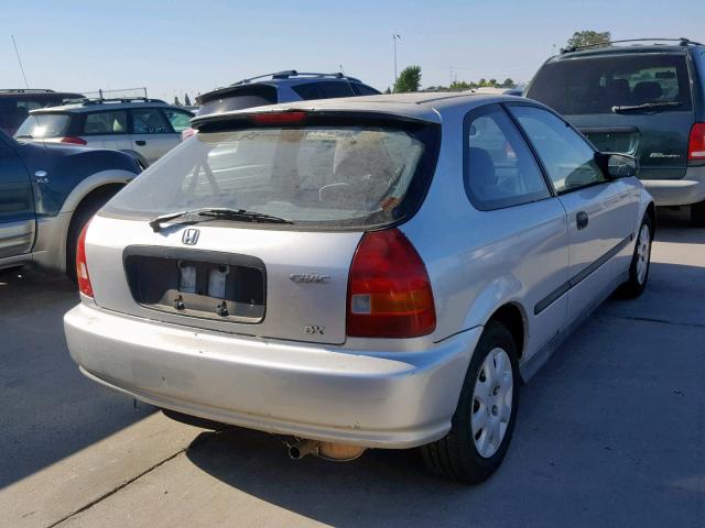 2HGEJ6443WH104054 - 1998 HONDA CIVIC DX SILVER photo 4