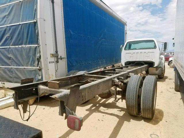 3FDNF65H41MA13429 - 2001 FORD F650 SUPER WHITE photo 4