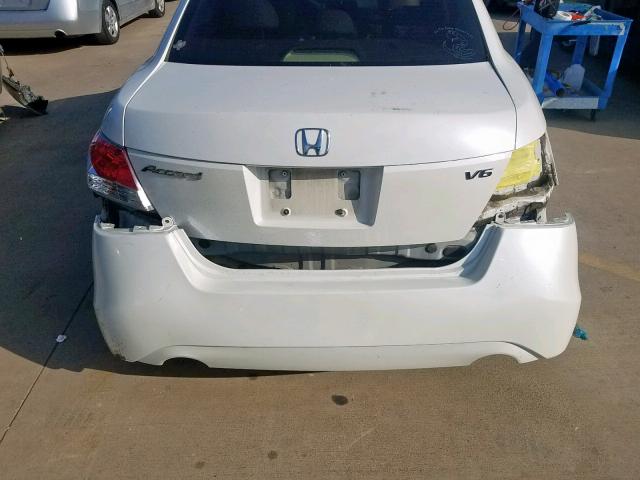 5KBCP3F86AB011998 - 2010 HONDA ACCORD EXL WHITE photo 9