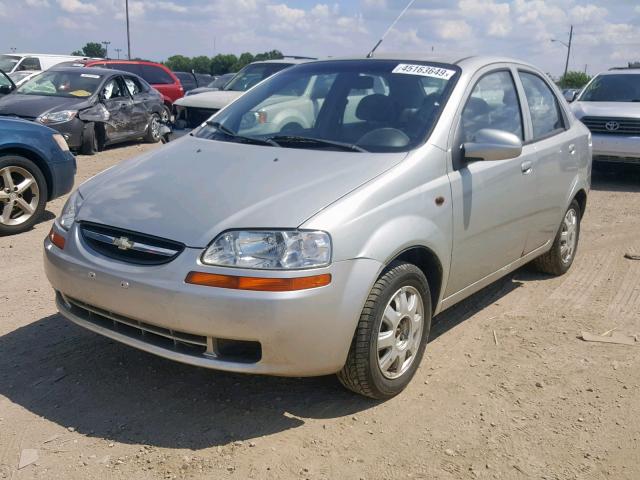 KL1TJ52644B147903 - 2004 CHEVROLET AVEO LS SILVER photo 2