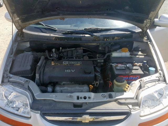 KL1TJ52644B147903 - 2004 CHEVROLET AVEO LS SILVER photo 7