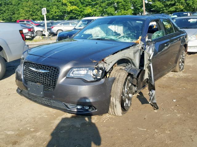 2C3CCAGG1GH191550 - 2016 CHRYSLER 300 S GRAY photo 2