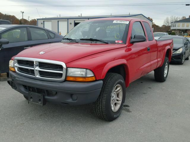 1D7HG12K04S709403 - 2004 DODGE DAKOTA SXT RED photo 2