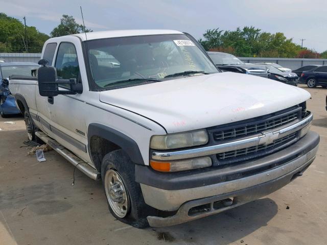 1GCGK29U62Z142829 - 2002 CHEVROLET SILVERADO WHITE photo 1