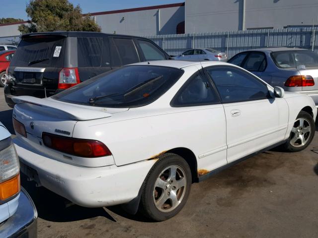 JH4DC4465SS028378 - 1995 ACURA INTEGRA SE WHITE photo 4