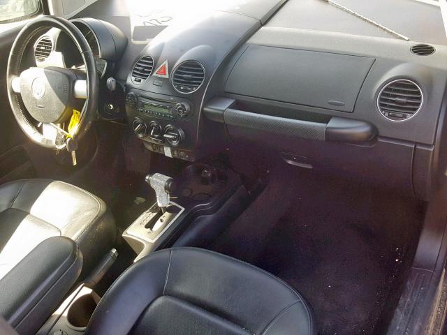 3VWPW31C19M507679 - 2009 VOLKSWAGEN NEW BEETLE Schwarz Foto 9