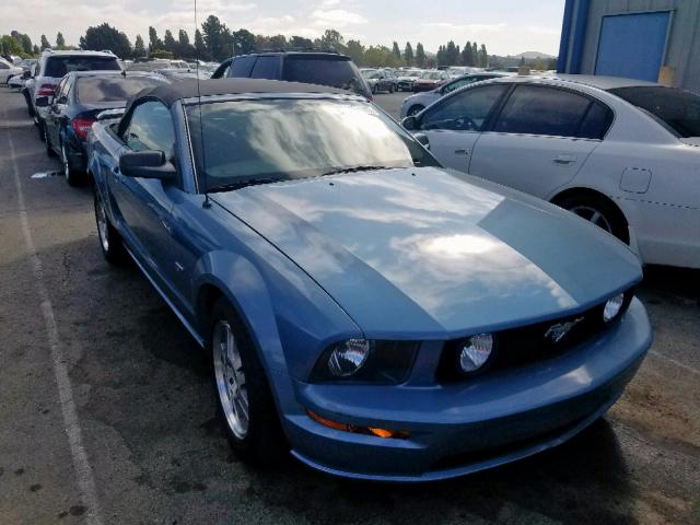 1ZVHT85H055230331 - 2005 FORD MUSTANG GT BLUE photo 1